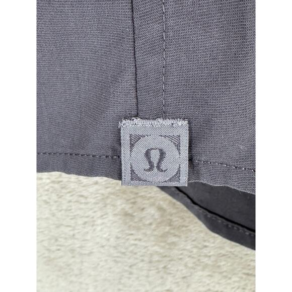 Lululemon Shirt Mens Medium Gray Button Up Long Sleeves Preppy Casual Office - Picture 3 of 5